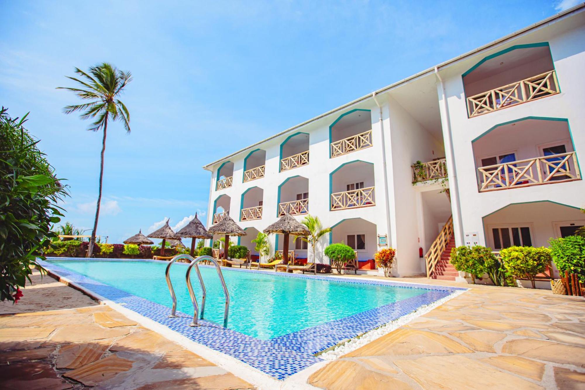 Ahg Sun Bay Mlilile Beach Hotel Matemwe  Esterno foto